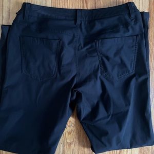Lululemom ABC Pants Black Size 32